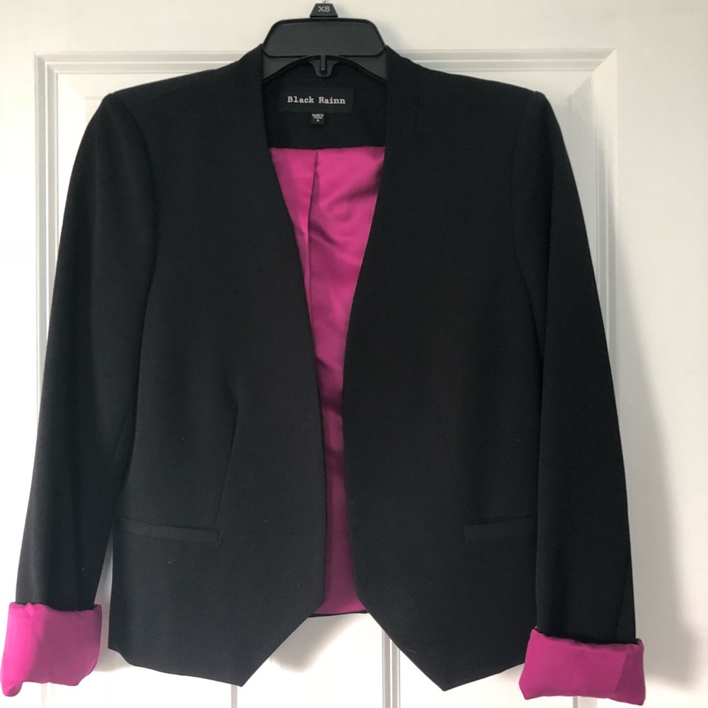 Black blazer with magenta lining